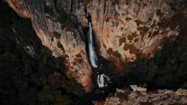 DJI MINI 2 - Cinematic 4K FOOTAGE - CORSICA - Nicolas RION смотреть онлайн