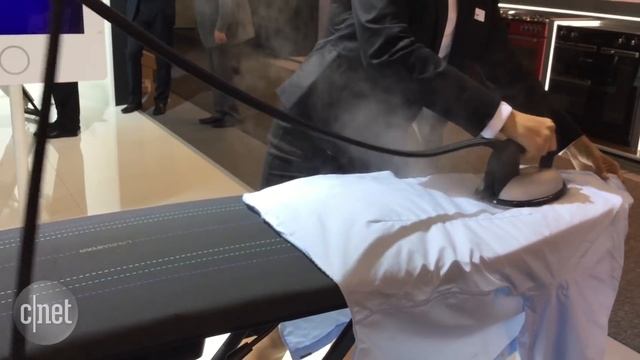 Behold, a smart iron that costs more than $1,000 смотреть онлайн