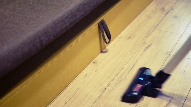 Обзор REDMOND RV-UR340 - испытываем пылесос без проводов и шлангов смотреть онлайн