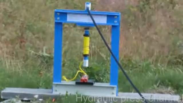 ДИНАМИТ ПОД ПРЕСОМ ЭТО НАДО ВИДЕТЬ смотреть онлайн