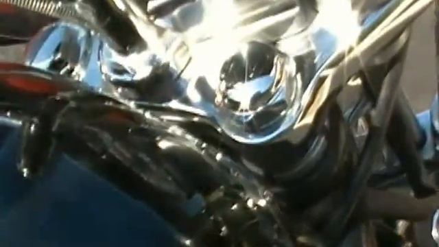 Suzuki VS800 Intruder