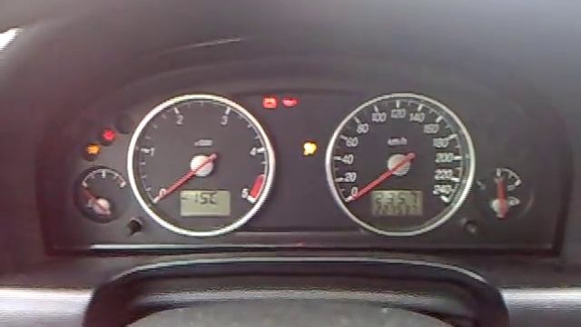 Ford Mondeo 2002 TDDi 90PS Cold Start -15'C смотреть онлайн