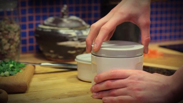 Термос для еды с тремя контейнерами LaPLAYA® серии «Food Container» смотреть онлайн