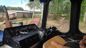Модернизация трактора МТЗ. Затонировал стекла на тракторе и полностью зашумил кабину