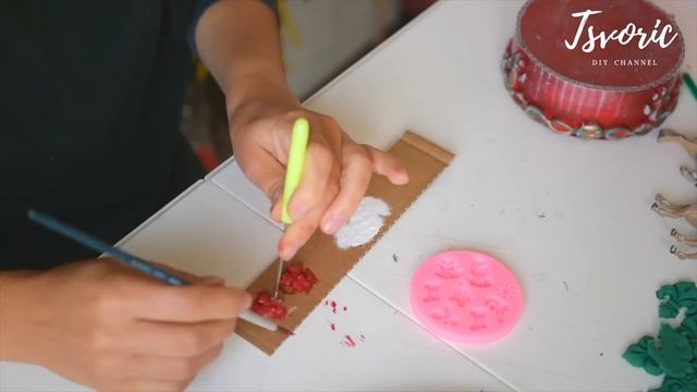 Новогодняя карусель из картона / DIY TSVORIC смотреть онлайн