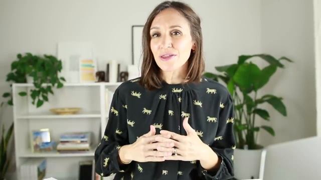 English Phrasal Verb Go Out — 7 Different Meanings смотреть онлайн
