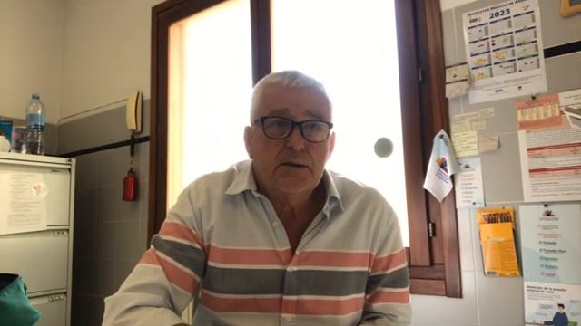 Старость не победить, а форму держать нужно. Мухи задолбали. смотреть онлайн