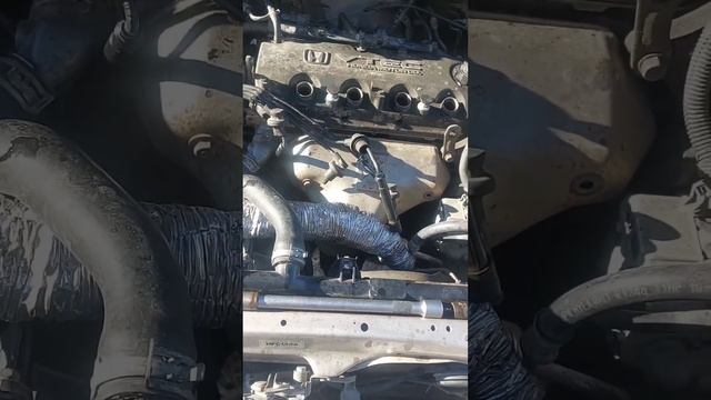 Запуск Хонда Шатл обьем 2.3 машину притащили поехал свойм ходом очередная победа