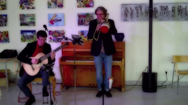 A Felicidade - Antonio Carlos Jobim - Trombone & Guitar Duo смотреть онлайн