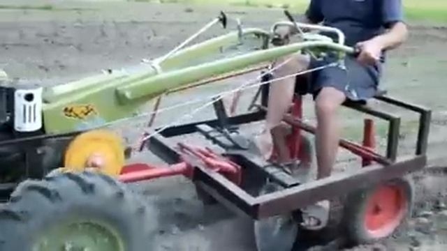 окучивание картофеля дисковым окучником с адаптером 1 смотреть онлайн