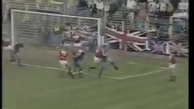 Wimbledon v Middlesbrough 1988-89 смотреть онлайн