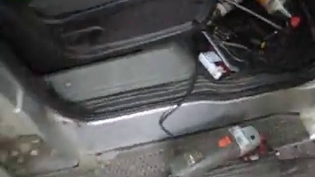 Болгарка 900 Вт и 1,5 кВт инвертор в УАЗ Патриот смотреть онлайн