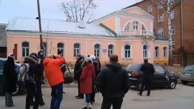 20 11 14 Глава Удмуртии осмотрел культурно-исторические здания в Ижевске, требующие ремонта смотреть онлайн