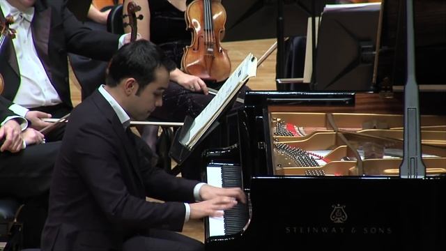ENCORE: Shostakovich / F.Noack The Second Waltz Performed By FRANÇOIS-XAVIER POIZAT