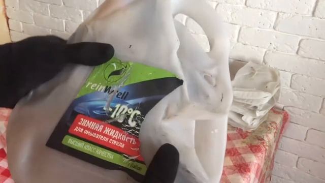 Переработка пластиковых КАНИСТР в домашних условиях.Прессовка пластика смотреть онлайн