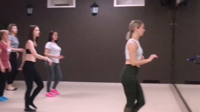 Женский стиль. Сальса с Леной Ткаченко, Barrio смотреть онлайн