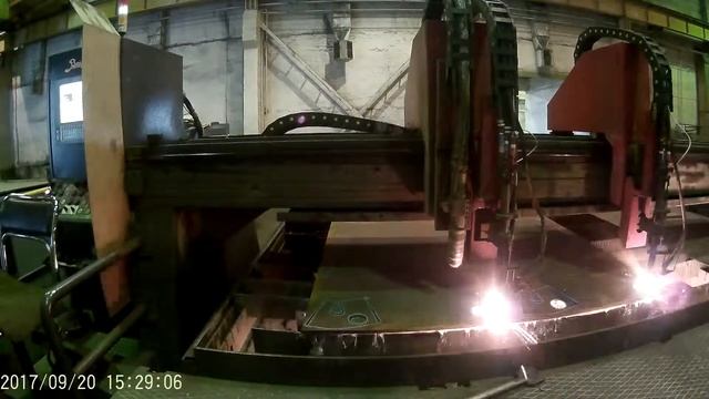 Газорезчик 80 уровня! Машина газо-плазменной резки. Самостоятельная работа. смотреть онлайн