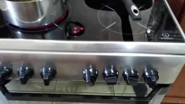 Fogão Indesit смотреть онлайн