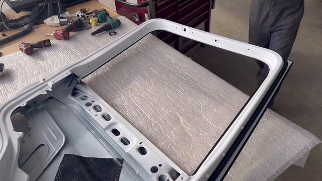 How to change 2018 SCANIA door like a Pro! Scania door swap . How to step by step. смотреть онлайн