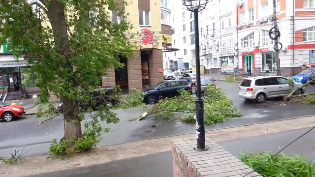 Последствия урагана в Нижнем Новгороде смотреть онлайн