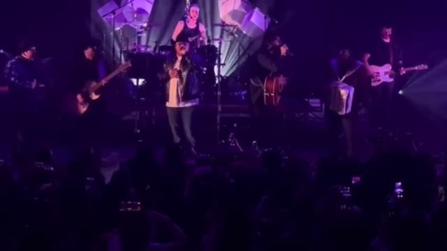 No se va Morat ft Grupo Frontera смотреть онлайн