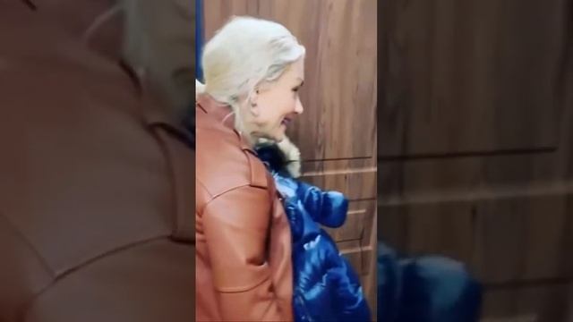 Катя Гордон с новорождённым сыном вернулась домой ?