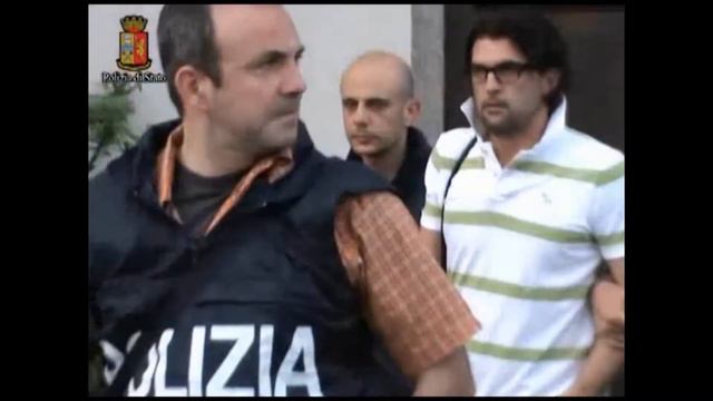 SCANDALO MILANETTO ARRESTATO CALCIO SCOMMESSE 2012 ARRESTO.wmv смотреть онлайн