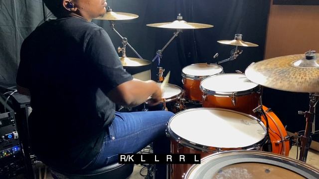 #Chop Breakdown - Displaced Paraddidles/Six Stroke | #DrumLesson смотреть онлайн