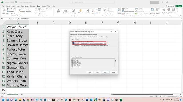 How to Split First and Last Names in Excel смотреть онлайн