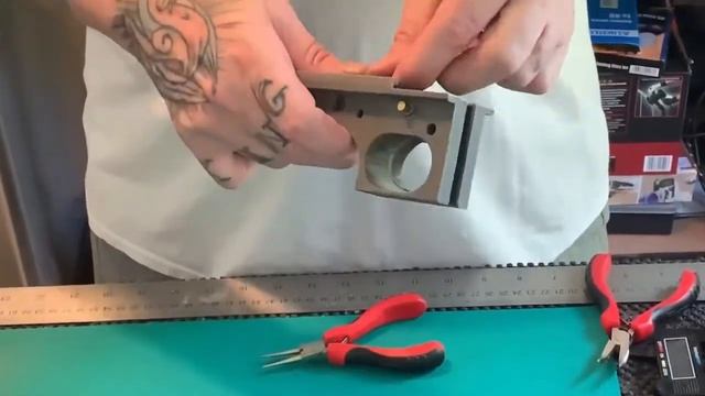 Thompson build. смотреть онлайн