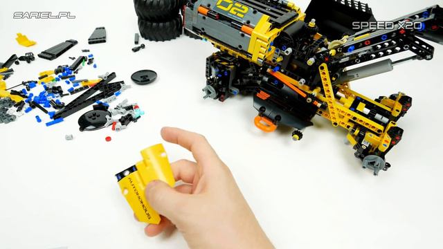 LEGO Technic 42081: Volvo Concept Wheel Loader ZEUX In-depth Review & Speed Build [4K]