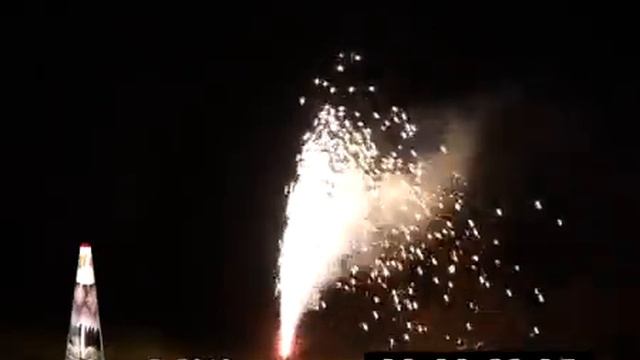 Фонтан пиротехнический конусный Серебряный фонтан P3012 смотреть онлайн