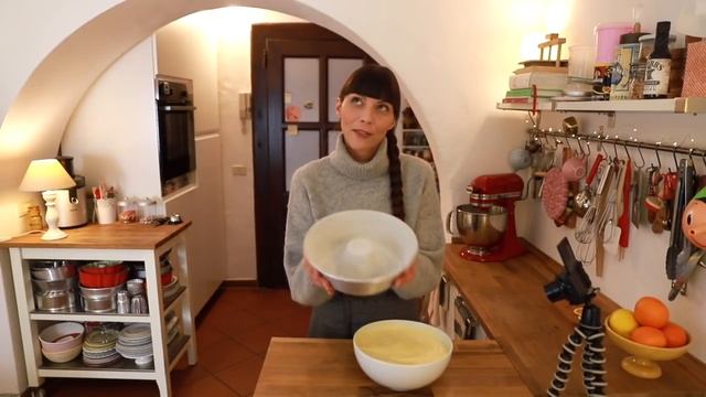 CIAMBELLONE SOFFICISSIMO AL PROFUMO DI LIMONE E ARANCE, SENZA BURRO, FACILE E VELOCE
