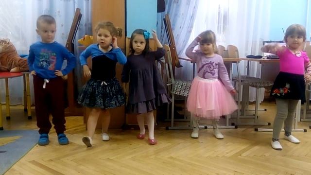 Музыкальная школа. Грибочки Гурт Топ Топ смотреть онлайн