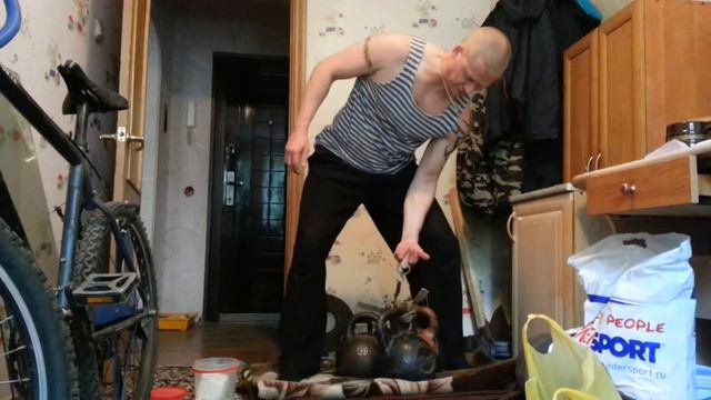 72 кг подлял одним пальцем за кольцо смотреть онлайн
