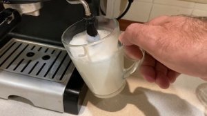 Божественный Капучино из самой бюджетной кофемашины Vitek.