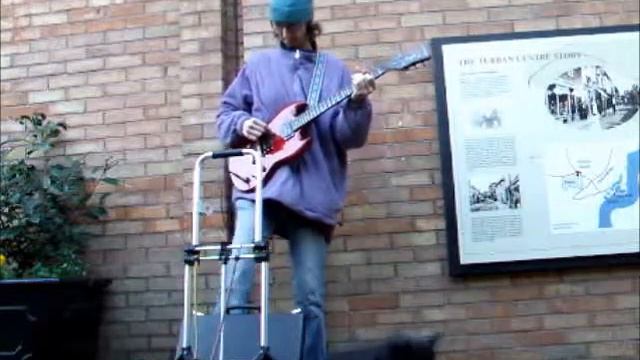 Epiphone SG, overdrive and overdubs. Street performer. смотреть онлайн