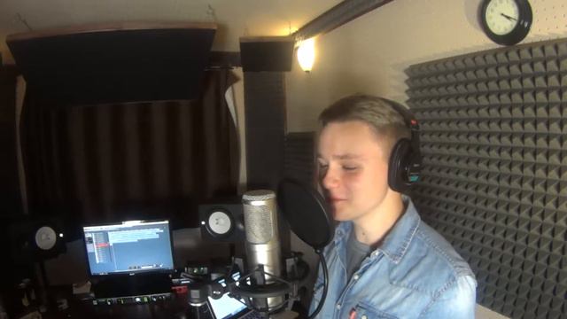 ПОЕМ В ЗАМЕДЛЕННОМ ДЕЙСТВИИ смотреть онлайн