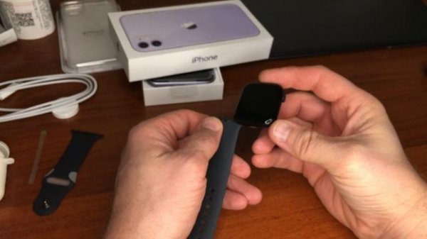 iPhone 11 и Apple Watch SE 2022 - идеальный тендем в 2023 году!