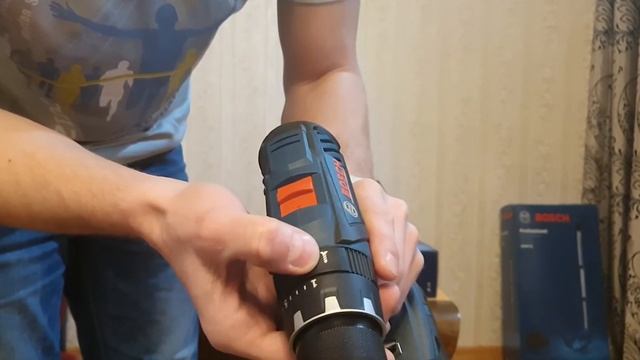 Аккумуляторная дрель-шуруповерт Bosch GSR 18V-28 смотреть онлайн