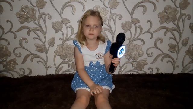Поем, танцуем с клевым микрофоном!!! смотреть онлайн