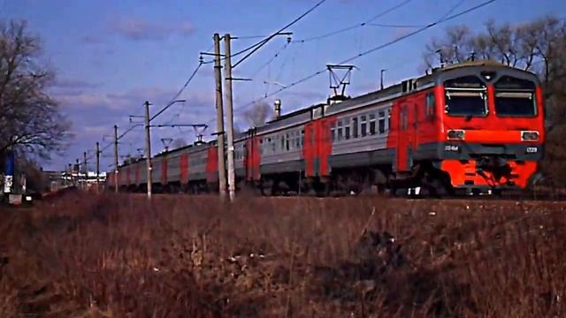 Электропоезд ЭД4М 0332 0328 Захарово, Ногинск смотреть онлайн