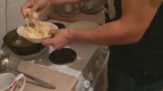 Годные фрукты в карамели/Чем удивить любимого(ую) на праздник. смотреть онлайн