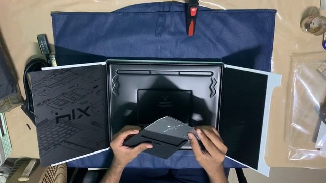 Unboxing Alienware x 14 laptop смотреть онлайн