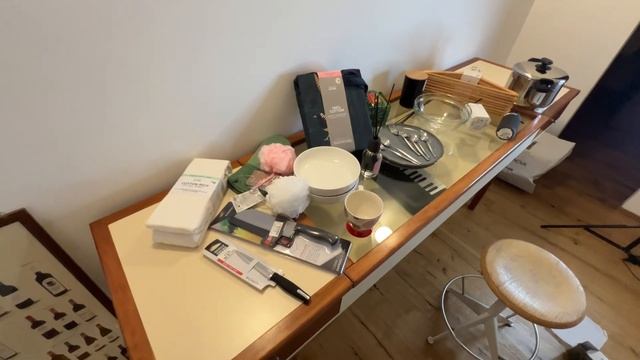 Первая неделя в Милане: украли айфон, отключили свет, не тот матрас, новый зал, распаковка покупок