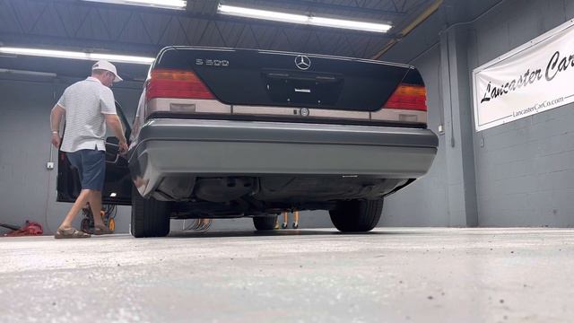 *sold*1995 Mercedes Benz S500 with only 52,282 miles cold start video! смотреть онлайн