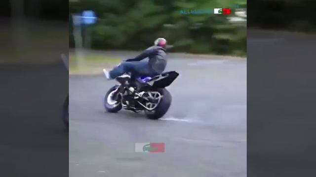 Трюки на ямаха r 6 смотреть онлайн