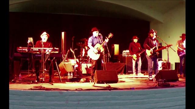 Turk's Red Ford Galaxy by Gary Blackburn смотреть онлайн