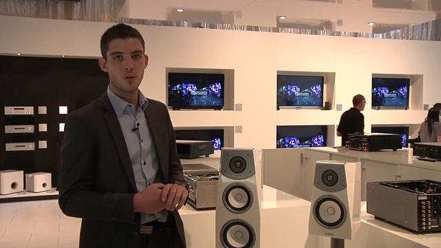 Yamaha Soavo NS-F901, NS-C901, NS-B951 et NS-SW901 (IFA 2013) смотреть онлайн