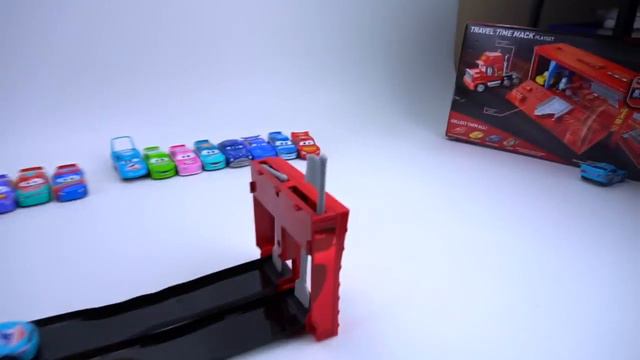 CARS 3 RACE TRACK MACK STORY SET PISTON CUP RACERS RUSTEZE PLAYSETS TOYS смотреть онлайн